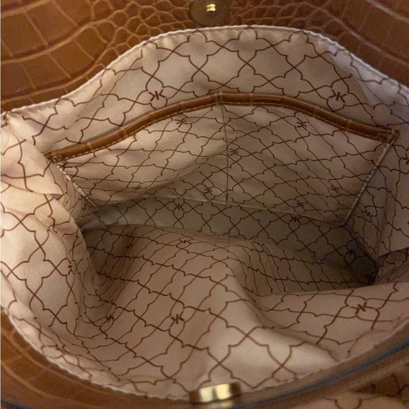 Kelly & Katie Chic Brown Faux Leather Crocodile-Embossed Texture Shoulder Bag - Picture 10 of 16